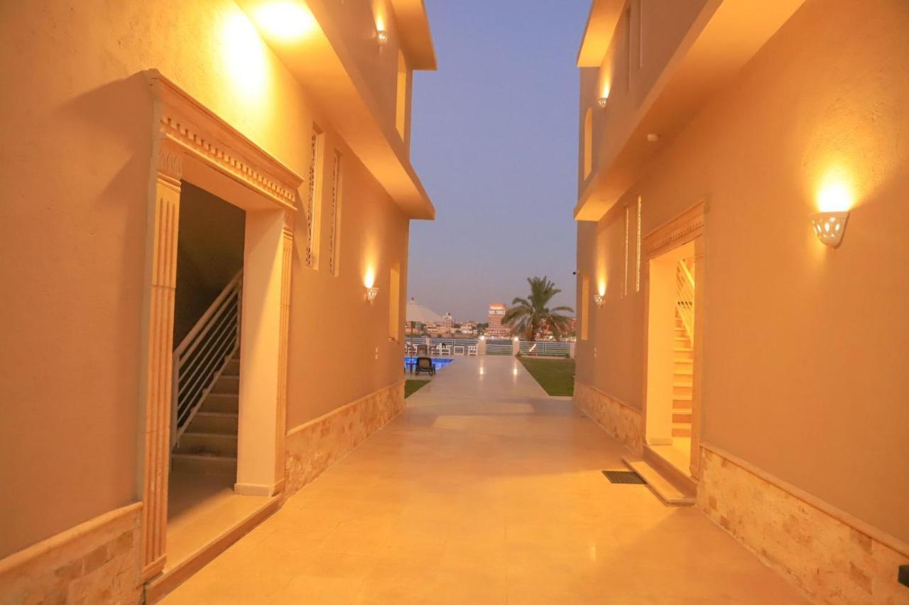 לוקסור Royal Nile Villa - Pool View Apartment 1 מראה חיצוני תמונה