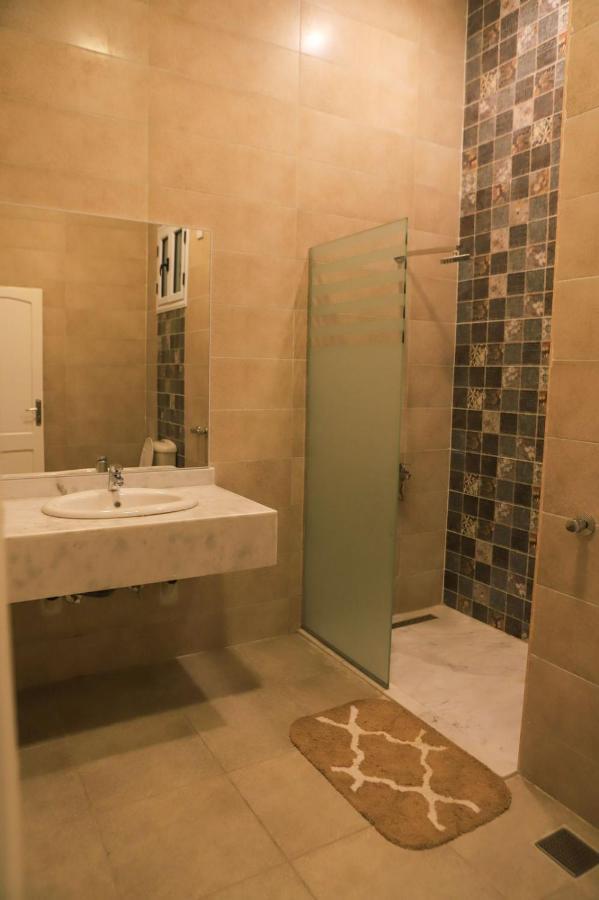 לוקסור Royal Nile Villa - Pool View Apartment 1 מראה חיצוני תמונה
