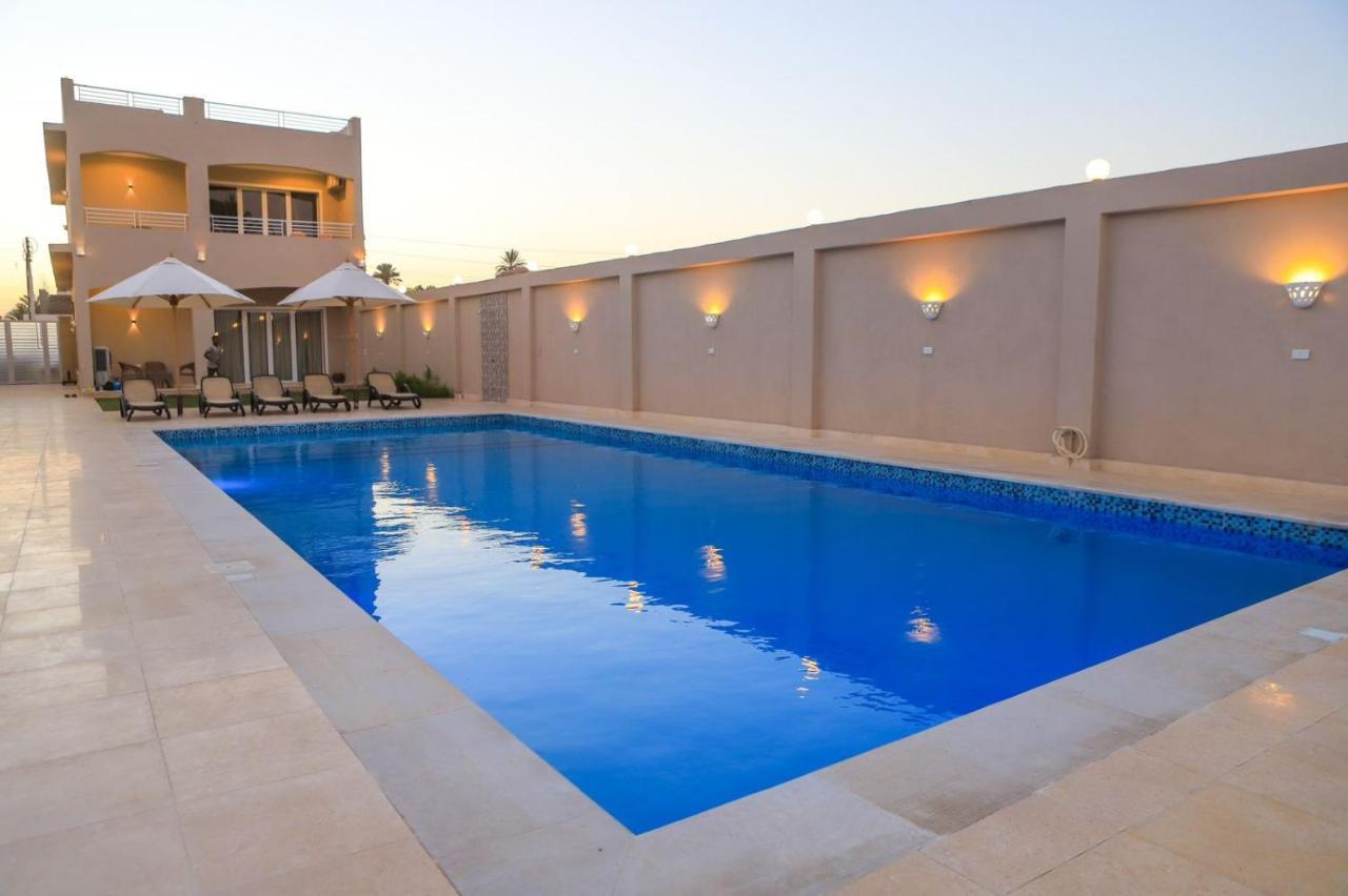 לוקסור Royal Nile Villa - Pool View Apartment 1 מראה חיצוני תמונה