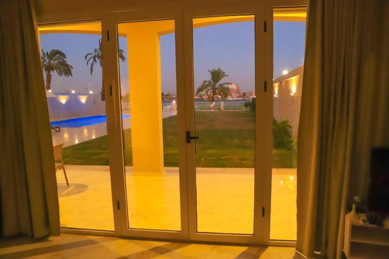 לוקסור Royal Nile Villa - Pool View Apartment 1 מראה חיצוני תמונה